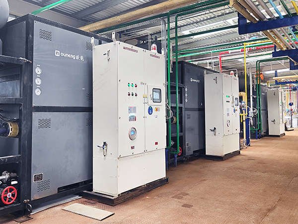 電加熱導(dǎo)熱油設(shè)備