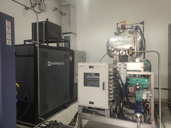 高溫電導(dǎo)熱油加熱器