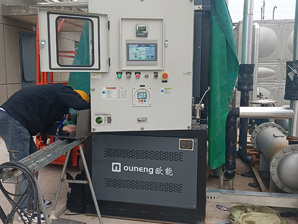 化工用電加熱導熱油爐控溫，改善半導體材料生產(chǎn)