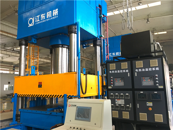 復合材料模壓控溫