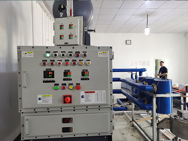 反應(yīng)釜配套油加熱器，提高原料藥及中間體生產(chǎn)效率