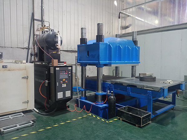 電加熱導熱油設備有哪些？選對效率翻倍