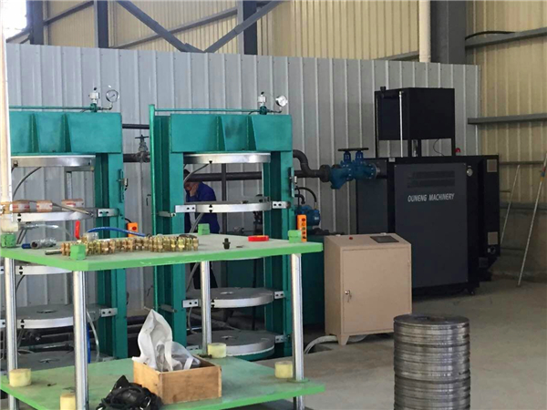 橡膠硫化機如何選配加熱